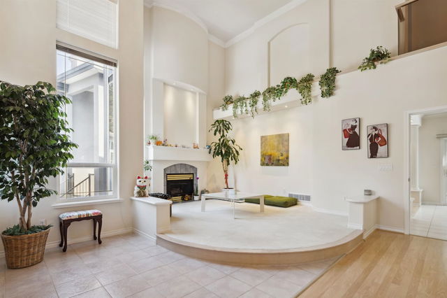 2525 Sapphire Place