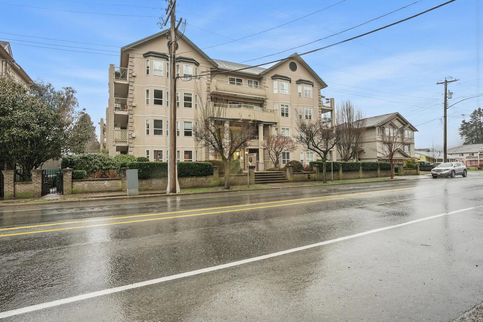 Listing Image 23