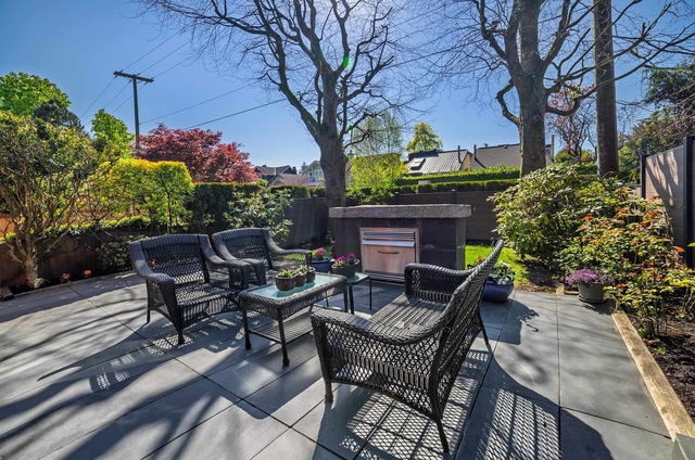 1304 Maple Street
