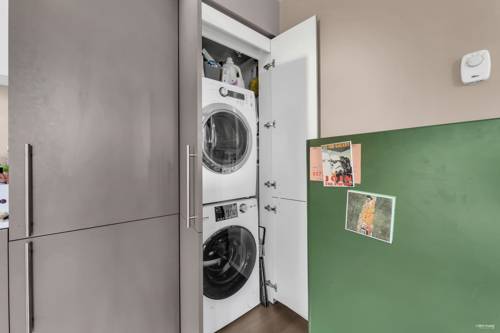 Listing Image 17