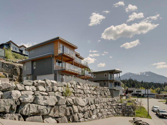 41230 Rockridge Place