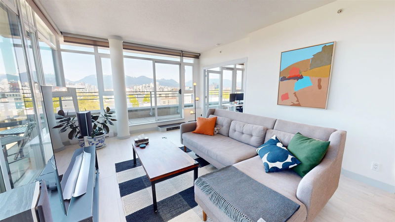 Image of home for listing MLS® R2996023