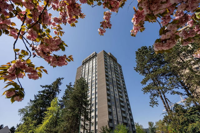 1702 - 9541 Erickson Drive