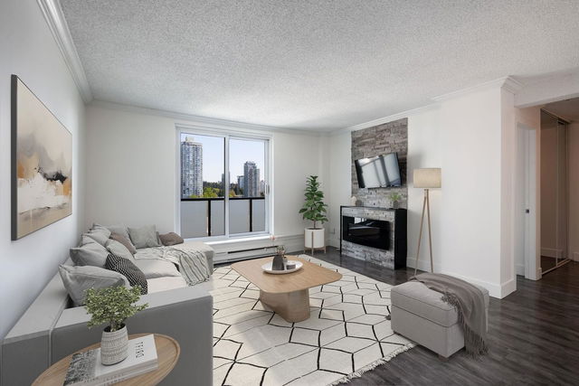 1702 - 9541 Erickson Drive