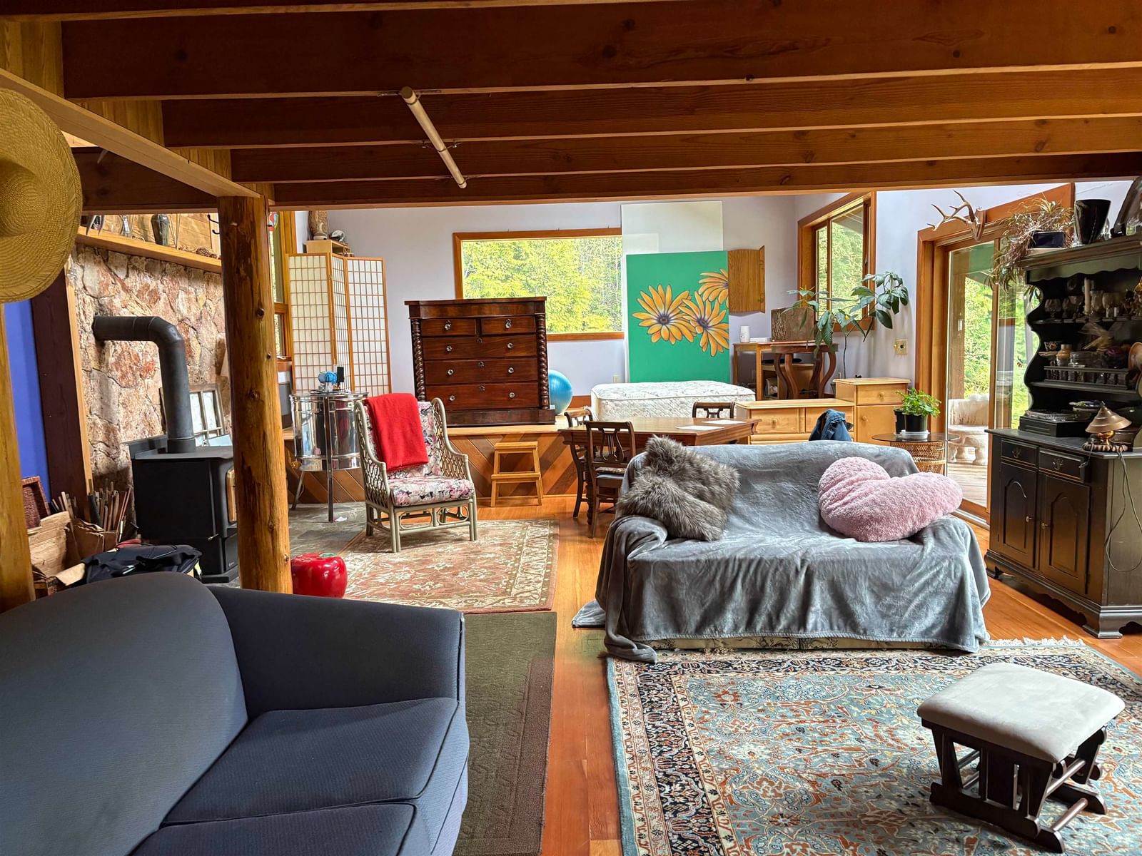 Listing Image 12