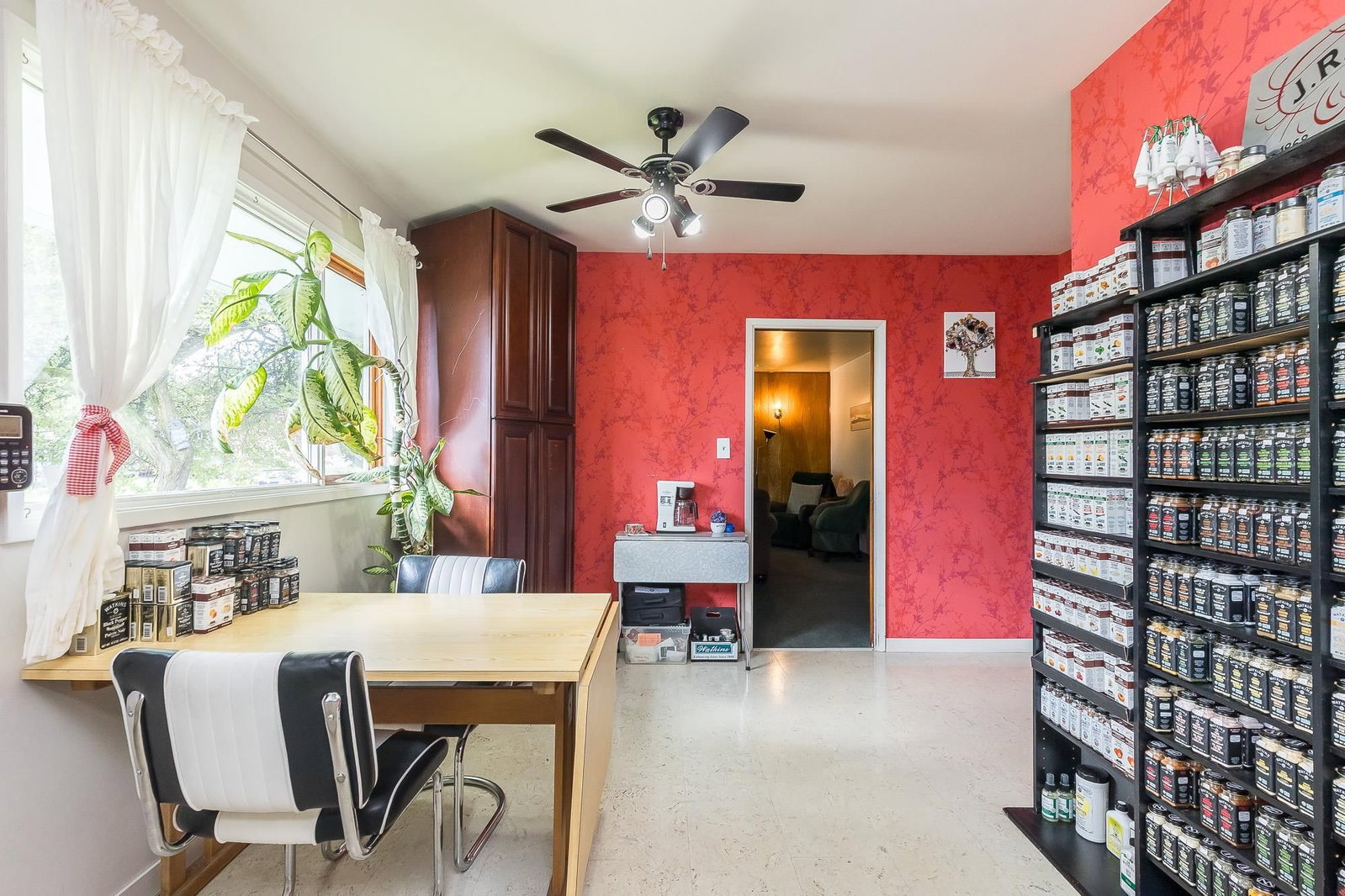 Listing Image 10