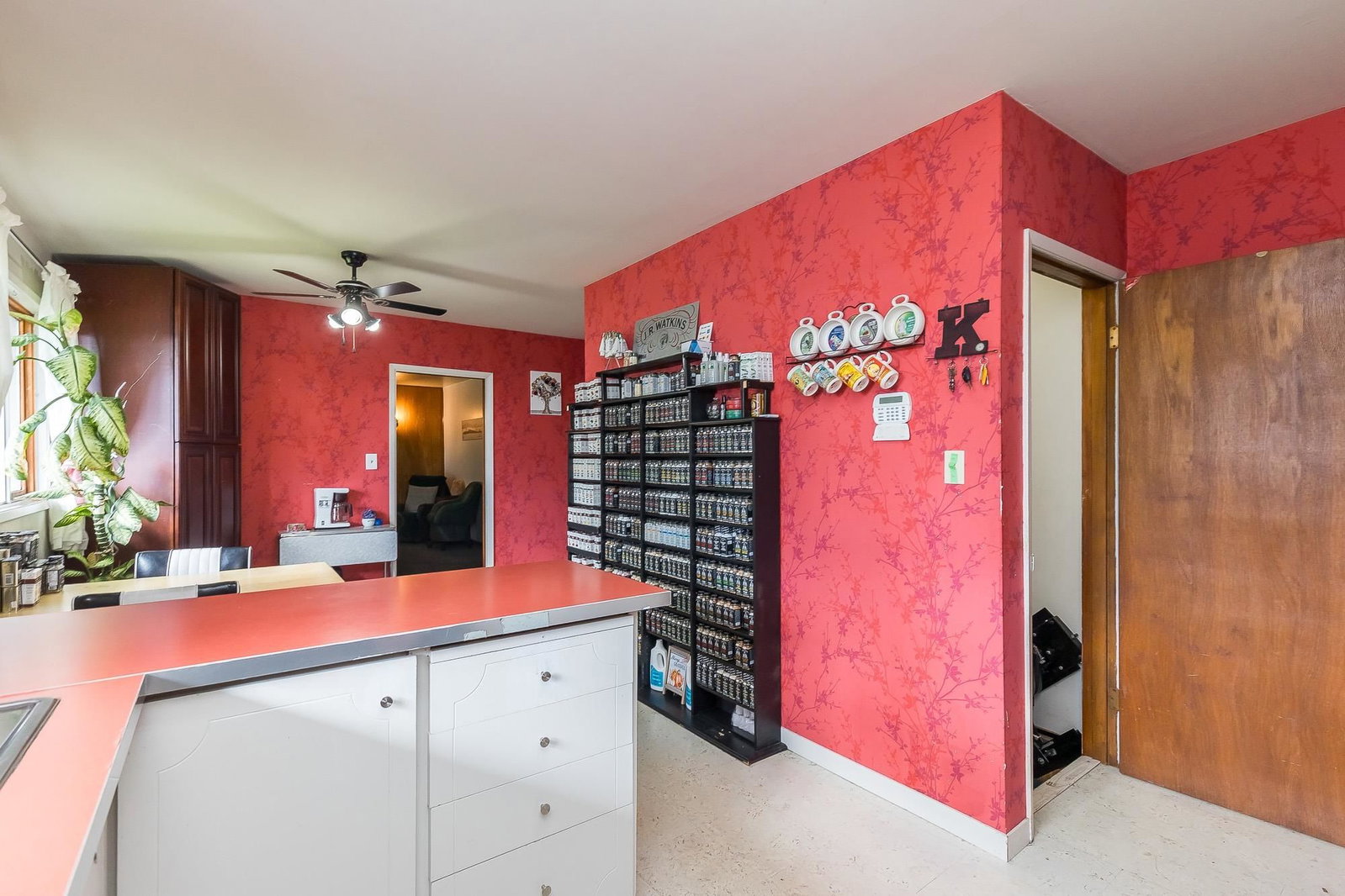 Listing Image 9