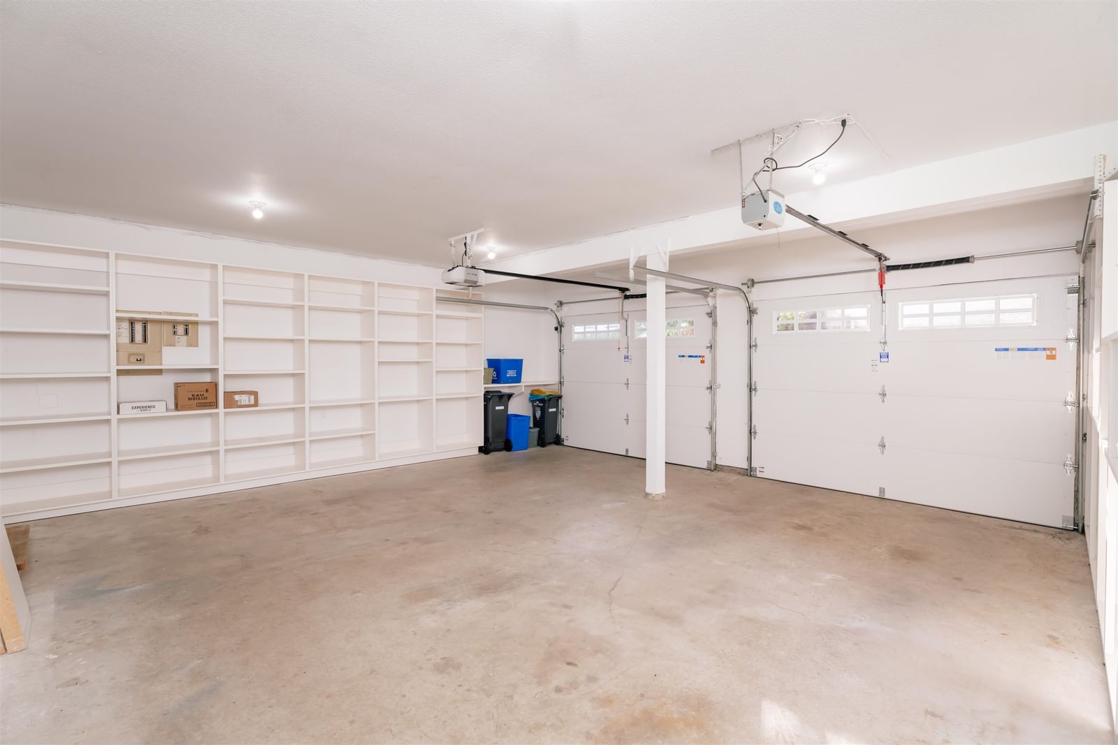 Listing Image 38