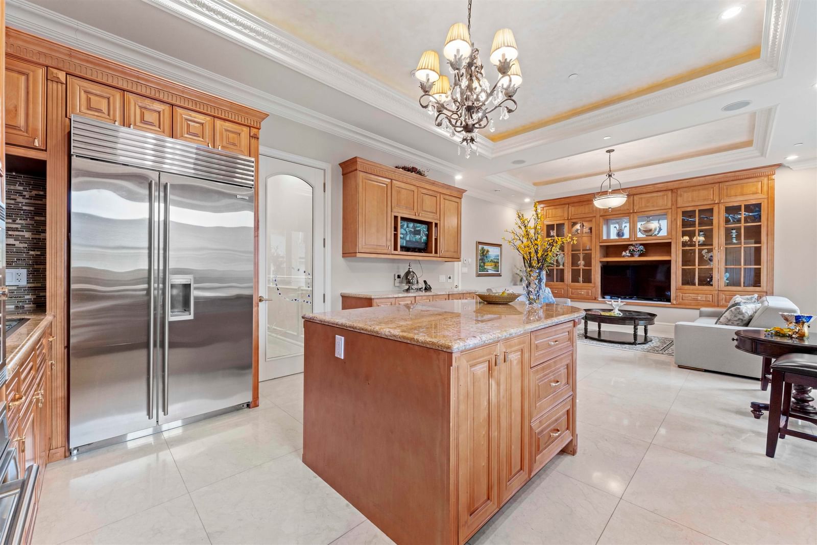 Listing Image 11