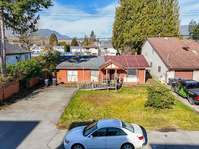 2149 Grant Avenue
