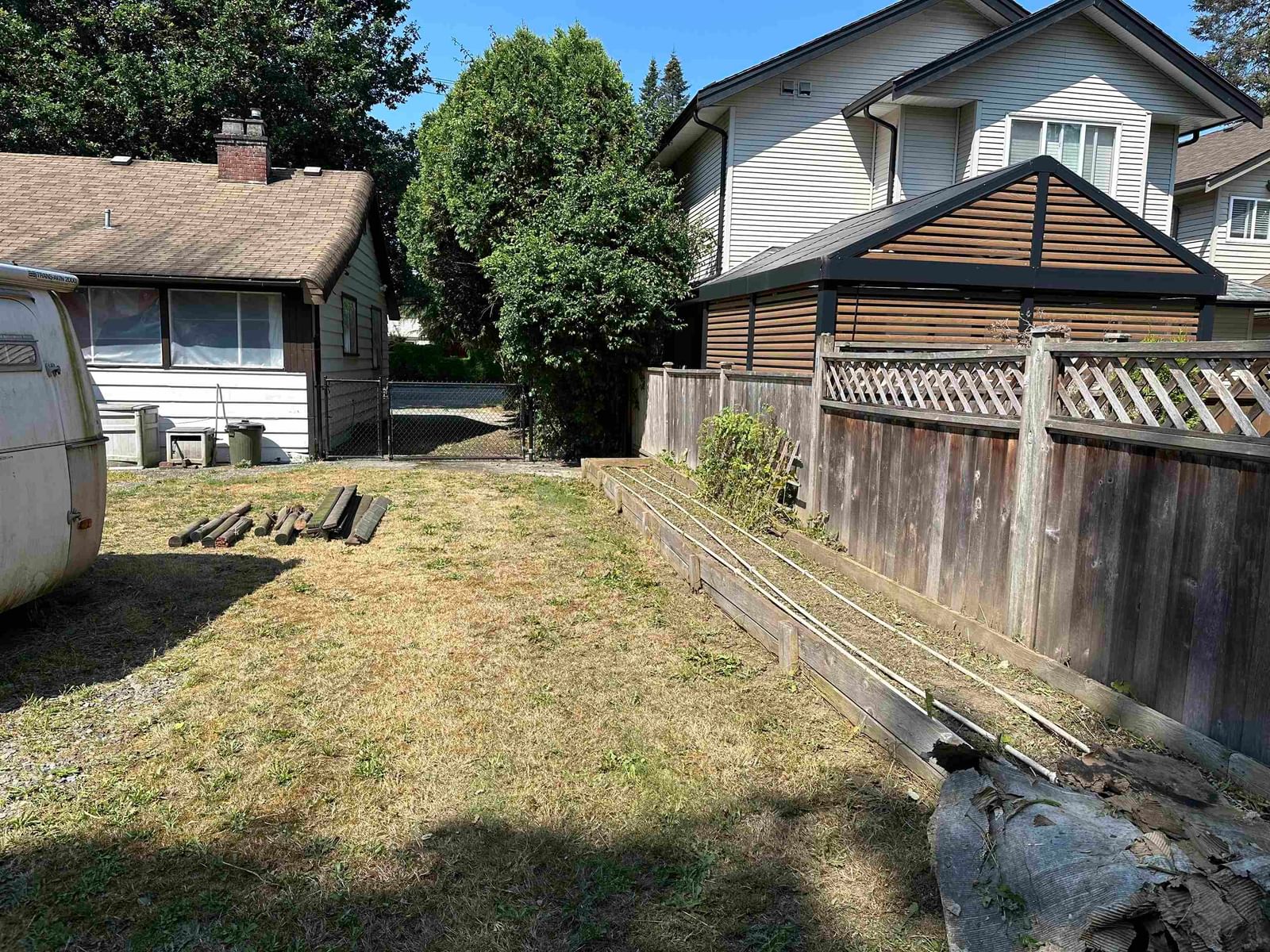 Listing Image 8