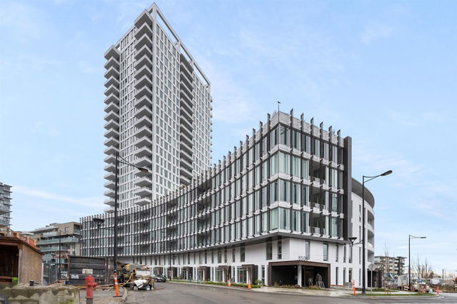 1304 - 3438 Sawmill Crescent