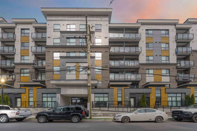 410 - 20695 Eastleigh Crescent