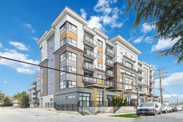 410 - 20695 Eastleigh Crescent