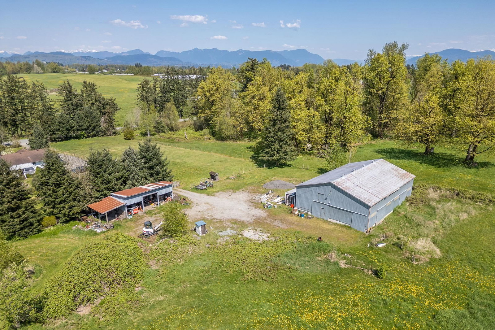 Listing Image 9