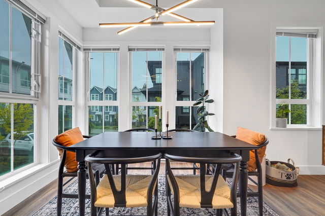 38 - 4656 Orca Way
