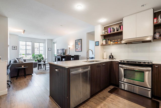 303 - 545 Foster Avenue