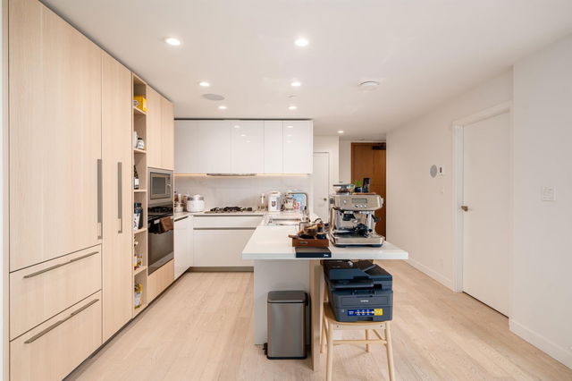 207 - 6811 Pearson Way