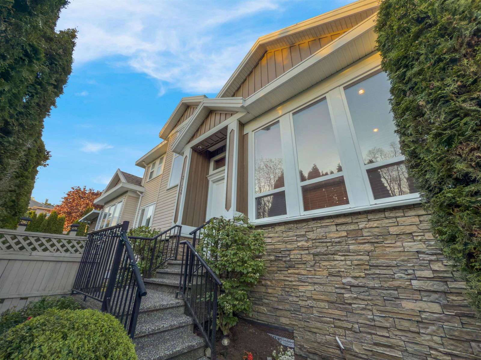 Image of home for listing MLS® R2996310