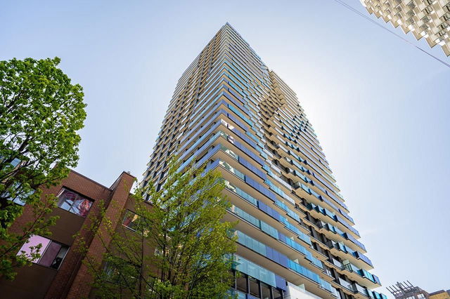 1005 - 5058 Joyce Street