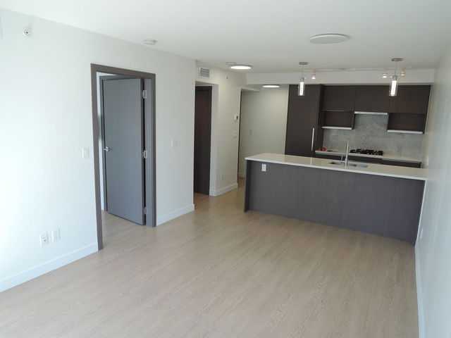 1006 - 3233 Ketcheson Road