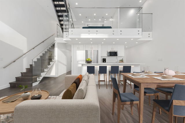 PH3 - 869 Beatty Street