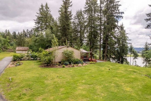 26521 Lougheed Highway