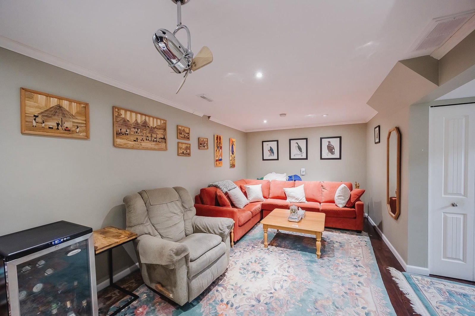 Listing Image 23