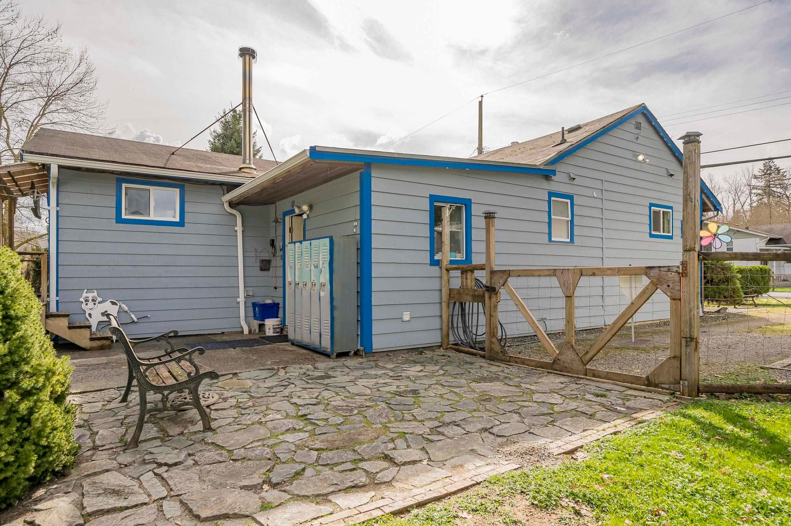 Listing Image 16
