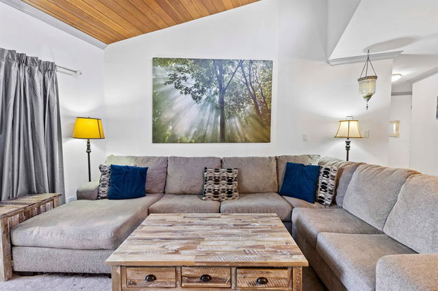 320 - 1195 Pipeline Road