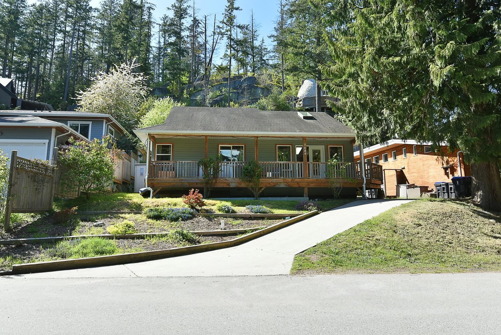 Listing Image 17