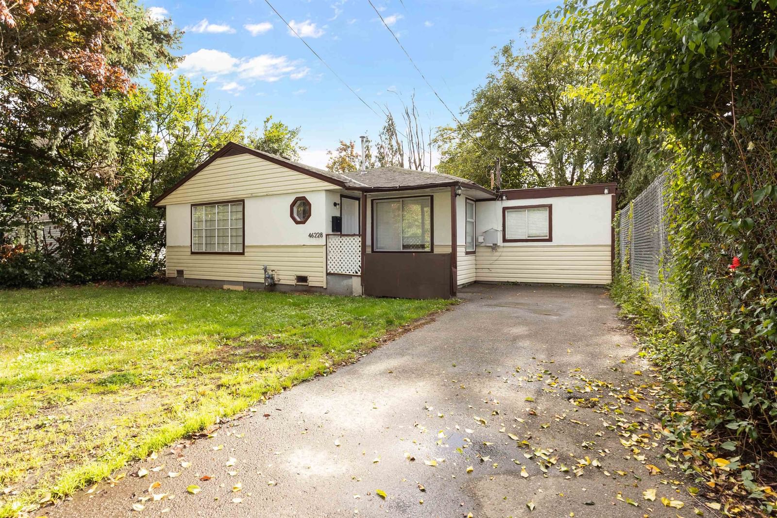 Listing Image 20