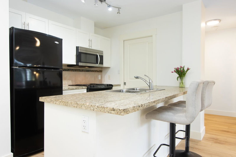 217 - 1211 Village Green Way, Squamish, V8B 0R7 | Image 3