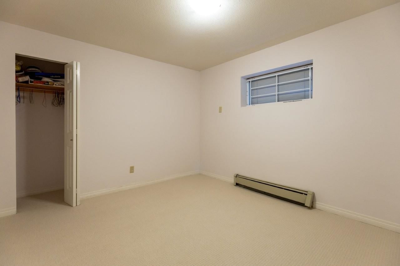 Listing Image 28