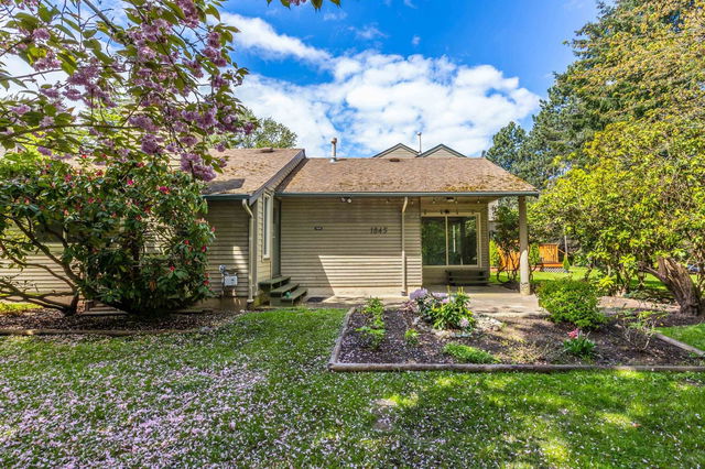 1845 Lilac Drive