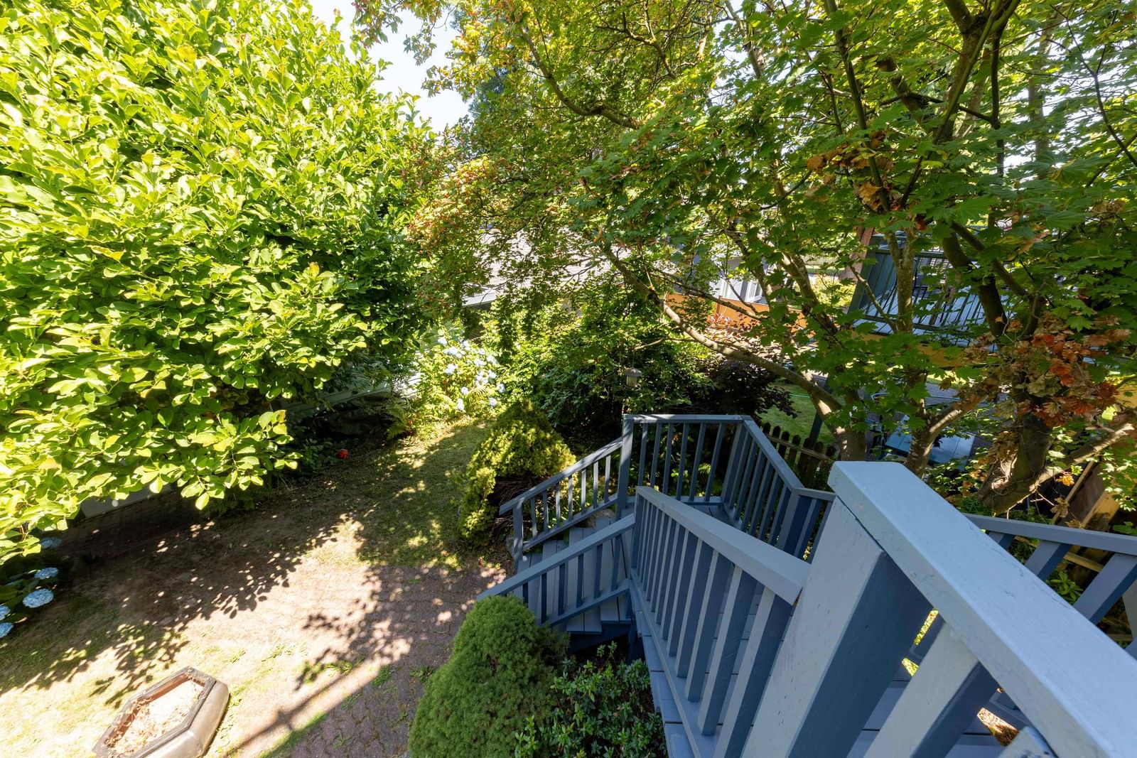 Listing Image 19
