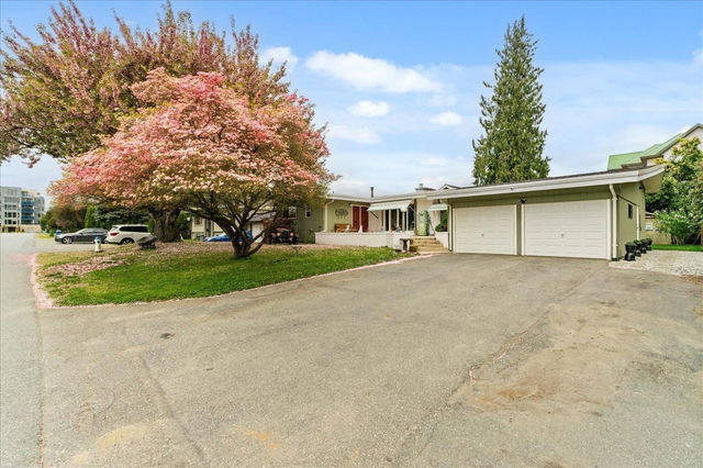 33255 Plaxton Crescent