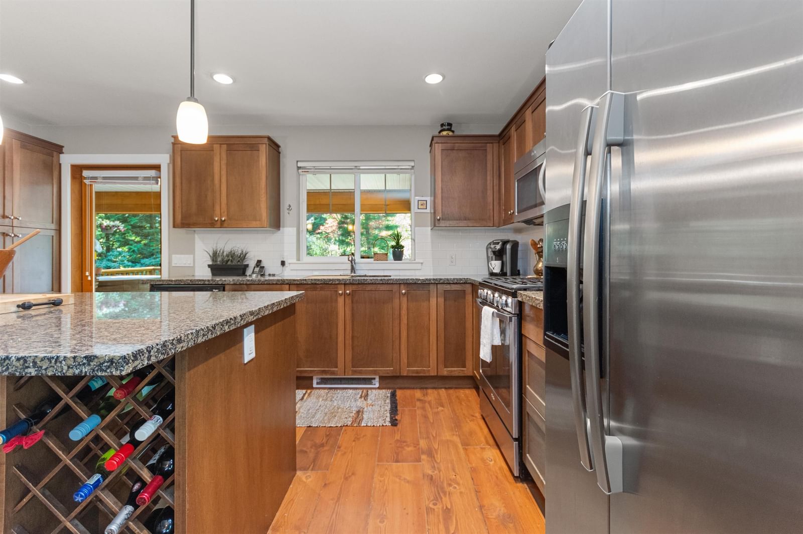 Listing Image 13