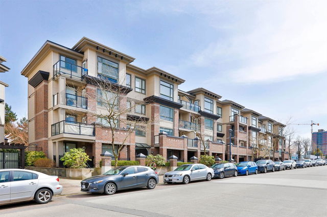 328 - 10838 City Parkway