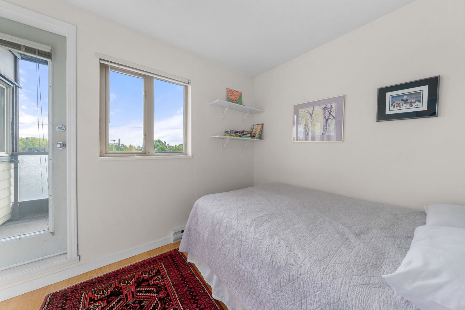 Listing Image 17