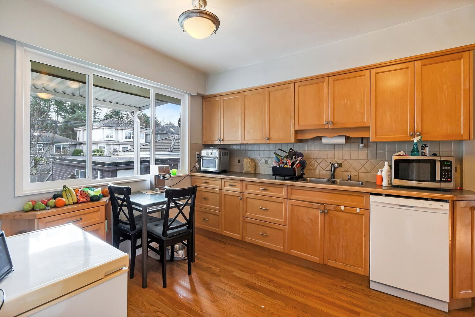 Listing Image 13