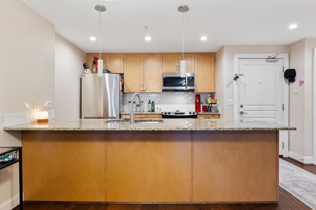 208 - 5599 14b Avenue