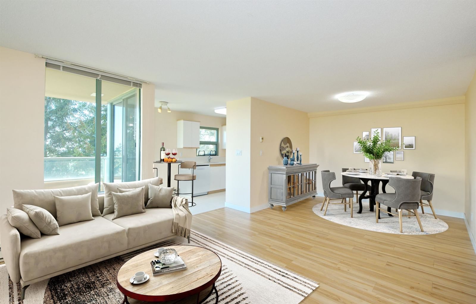 Listing Image 10
