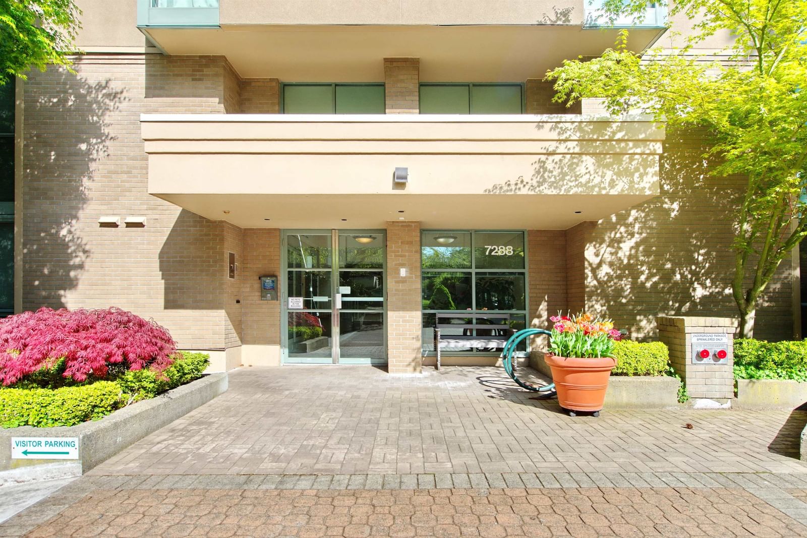 Listing Image 30