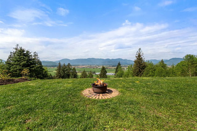 48275 Elk View Road
