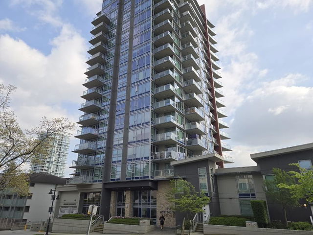 403 - 518 Whiting Way