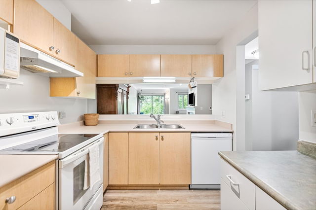131 - 27358 32 Avenue