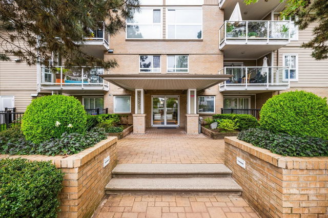402 - 22255 122 Avenue