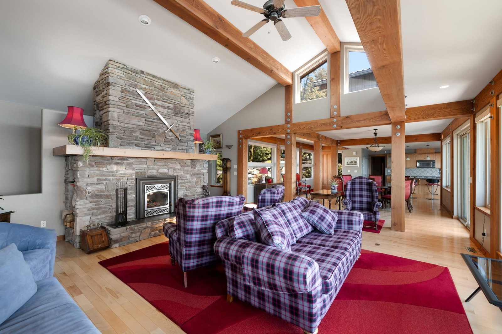 Listing Image 9
