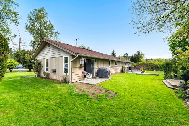 24960 Robertson Crescent